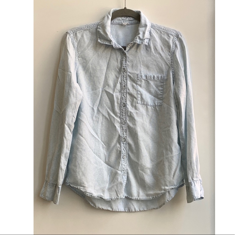 Aeropostale Light Denim Colored Top L